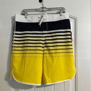 NWT Men’s swimsuit